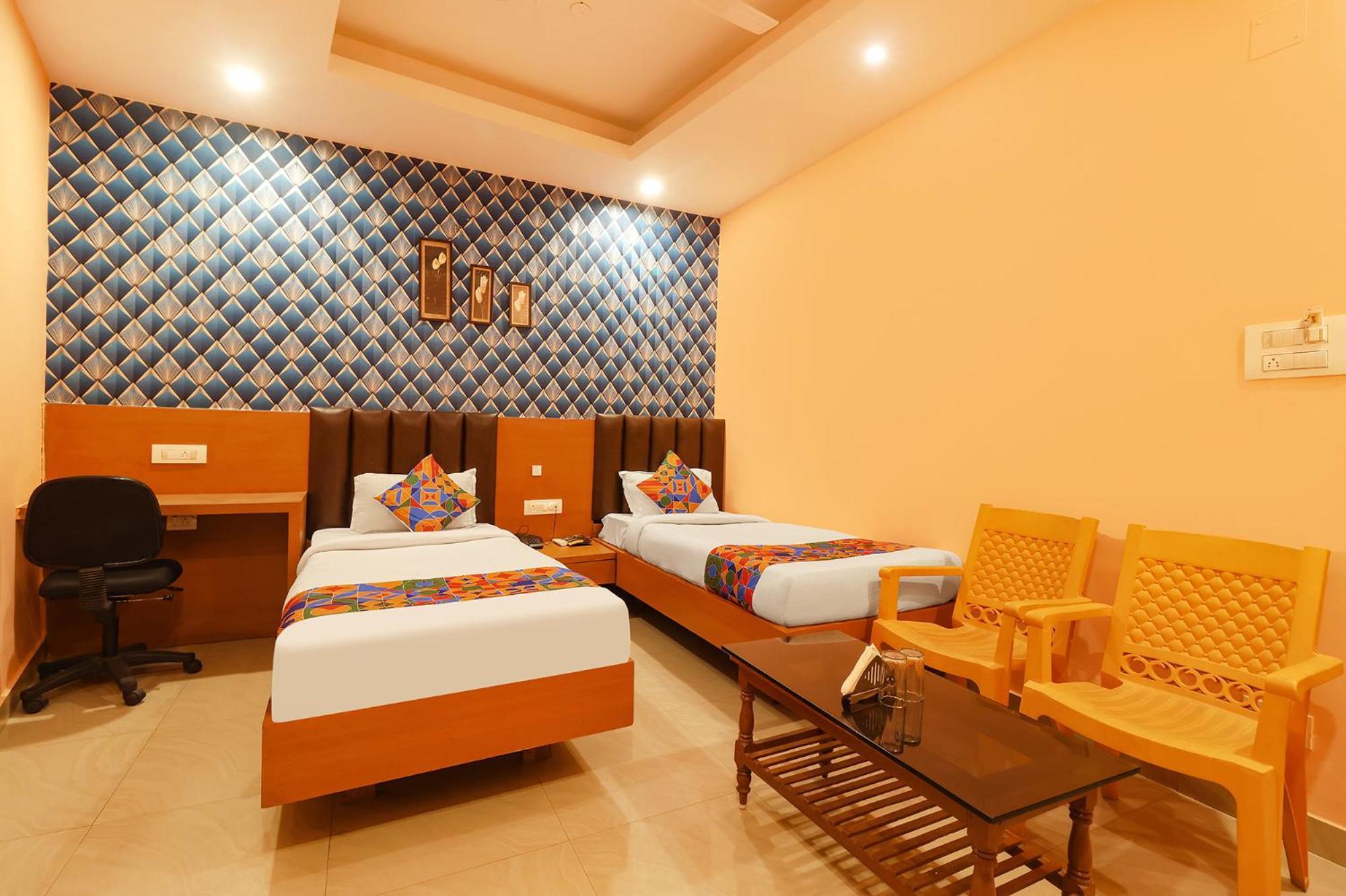 Fabhotel Crown Plaza Ranchi Exterior photo